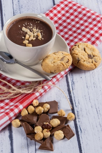 Cioccolata calda alla nocciola, 220 g