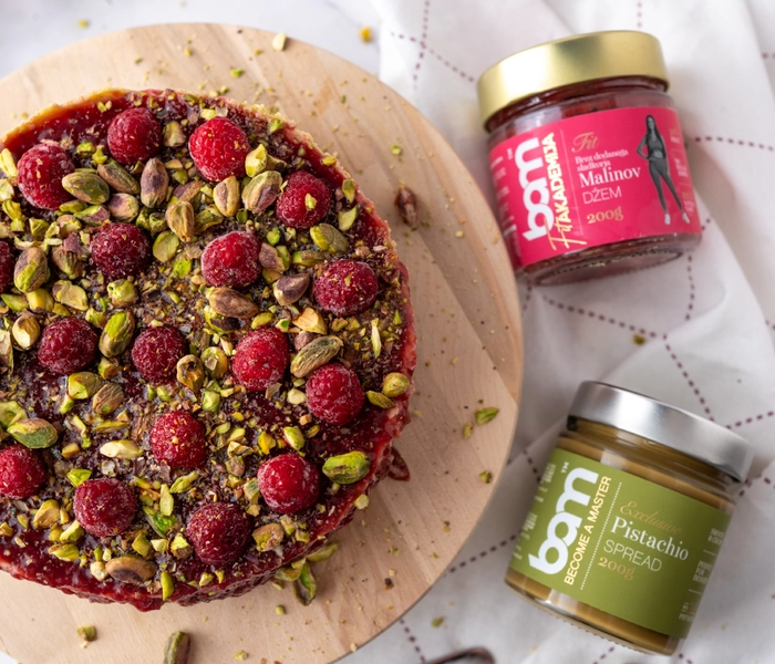 cheesecake con pistacchio e lampone